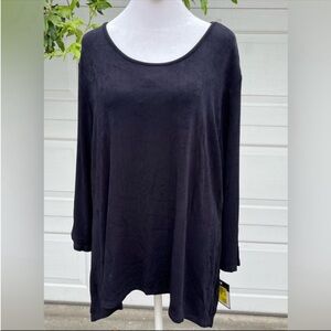 Women's Marina  black top/blouse blouse crew neck plus 1X